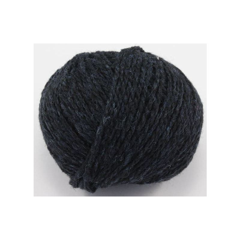 Black Chunky Yarn Yarns for sale