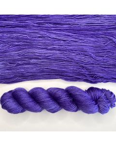 Dream in Color City - Queen's Lake (Color #820) - 4 Ounce Hanks